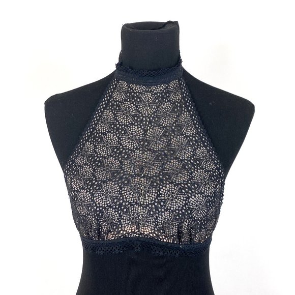 Black Lace Halter Bralette Crop Top - Picture 4 of 5